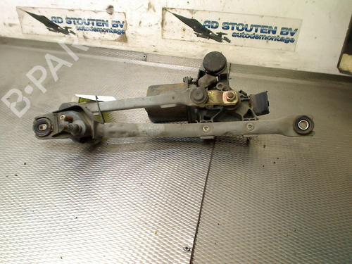 Used Front wipers mechanism Front wipers mechanism TOYOTA AYGO (_B1_) 1.0 (KGB10_, KGB10R) (68 hp) 30747649 30747649