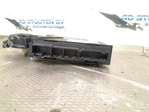 Rudehejsemotor bagstkærm højre VW PHAETON (3D1, 3D2, 3D3, 3D4, 3D6, 3D7, 3D8, 3D9) 3.0 V6 TDI 4motion | BP28292659E22 
