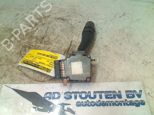 Steering column stalk HYUNDAI TRAJET (FO) 2.0 | BP11296226I23 