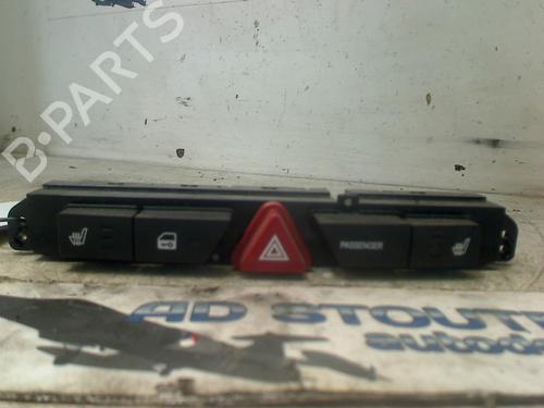 Used Warning switch KIA CEE'D Sportswagon (JD) 1.4 CVVT (100 hp) 13125820