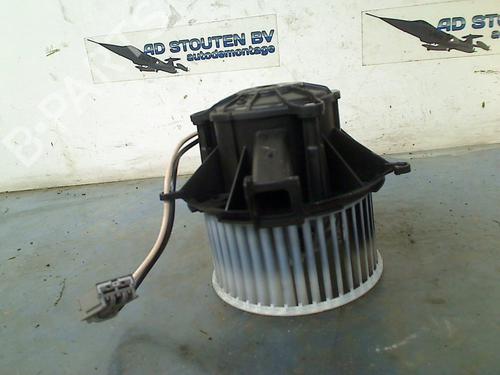 Heater blower motor OPEL ASTRA J (P10) 1.4 (68) | BP22525422M62 