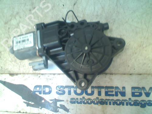 Used Left rear window motor HYUNDAI ix20 (JC) 1.4 (90 hp) 11318893