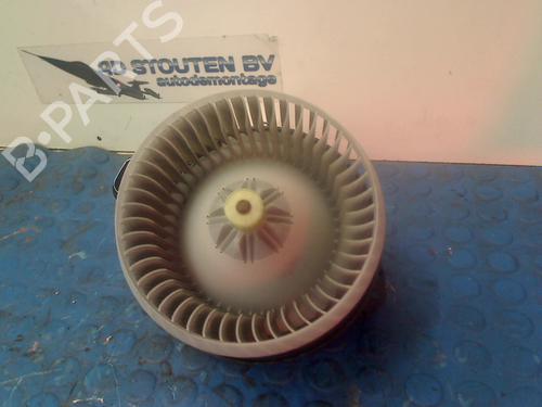 Used Heater blower motor TOYOTA AURIS Estate (_E18_) 1.8 Hybrid (ZWE186_, ZWE186R, ZWE186H) (136 hp) 11324040