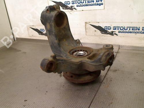 Used Left front steering knuckle VOLVO V60 I (155) D2 (120 hp) 28188175