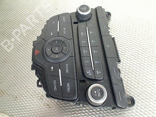 Switch FORD FOCUS III Turnier 1.0 EcoBoost | BP31657271I30