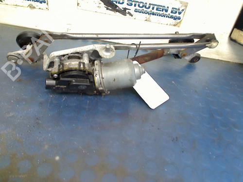 Used Front wipers mechanism TOYOTA YARIS (_P9_) 1.33 VVT-i (NSP90_, NSP90R) (100 hp) 24167709