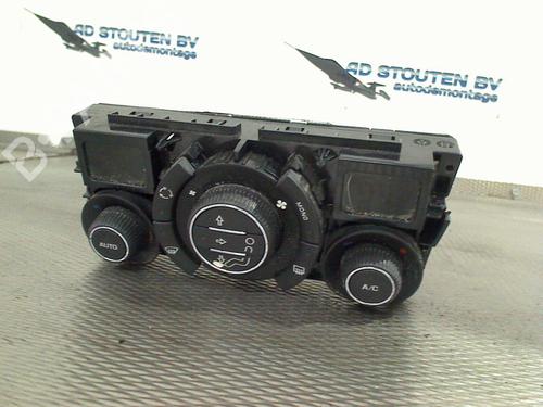 Used Climate control PEUGEOT 308 I (4A_, 4C_) 1.6 16V (120 hp) 30960230