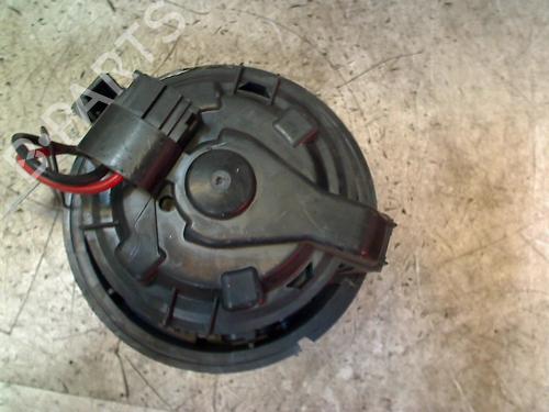 Heater blower motor PEUGEOT 208 I (CA_, CC_) 1.2 VTI 82 | BP11309171M62