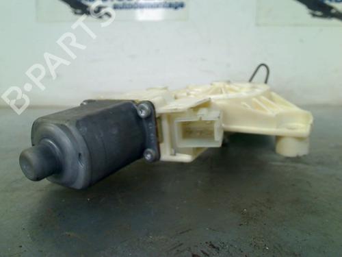 Right front window motor MERCEDES-BENZ A-CLASS (W176) A 200 CDI (176.001) | BP39974832E20 - Image 4