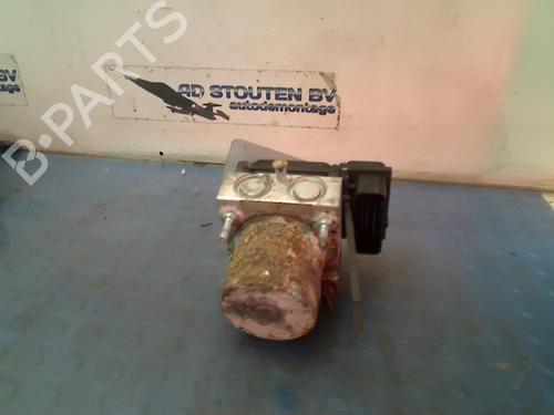 Used ABS pump ABS pump RENAULT MASTER III Van (FV) 2.3 dCi 100 RWD (FV0B, FV0H, FV0K) (101 hp) 12591087 12591087