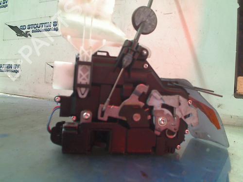 Front right lock VW CADDY III Box Body/MPV (2KA, 2KH, 2CA, 2CH) 1.6 TDI | BP13123734C97 
