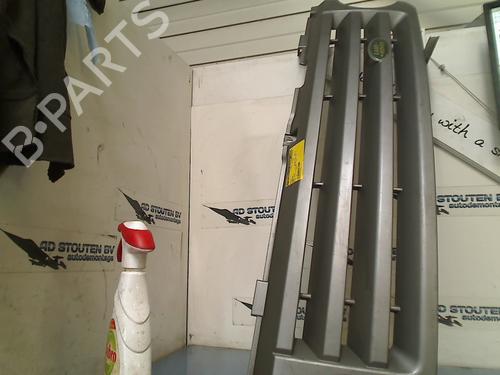 Grill LAND ROVER RANGE ROVER III (L322) 3.6 D 4x4 (272 hp) 13008144