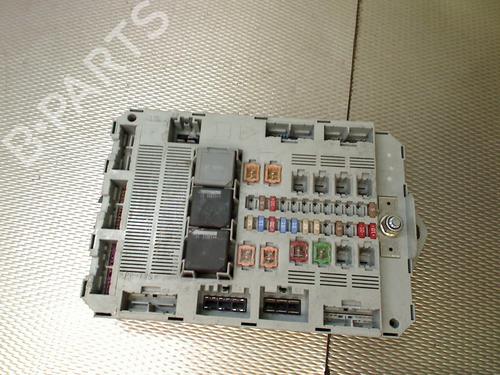 Fuse box JAGUAR XF I (X250) 3.0 D | BP31048882E1 
