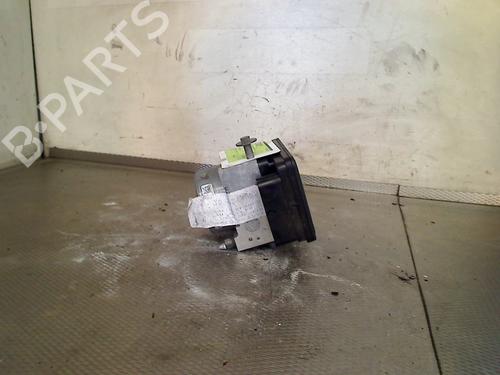 ABS pump RENAULT MEGANE IV Hatchback (B9A/M/N_) 1.6 TCe 205 (B9MV) | BP39668213M43 - Image 3