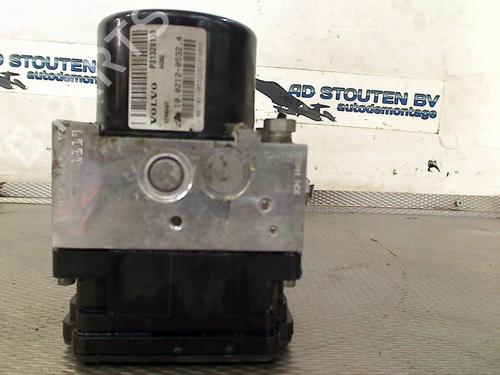 Używane Pompa ABS VOLVO V70 III (135) T4 (180 hp) 30834497