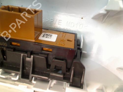 Kabinelys PEUGEOT 2008 I (CU_) 1.2 THP 130 / PureTech 130 | BP30742731I8 