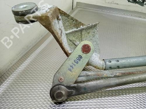 Scheibenwischergestänge vorne MITSUBISHI COLT CZC VI Convertible (RG) 1.5 (Z36A) | BP31039948C83 