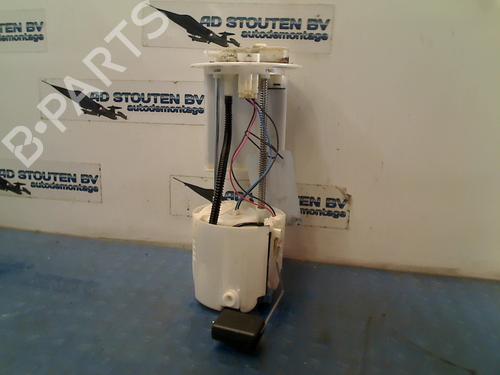 Used Fuel pump TOYOTA URBAN CRUISER (_P1_) 1.33 (NSP110_, NSP110) (101 hp) 12587699