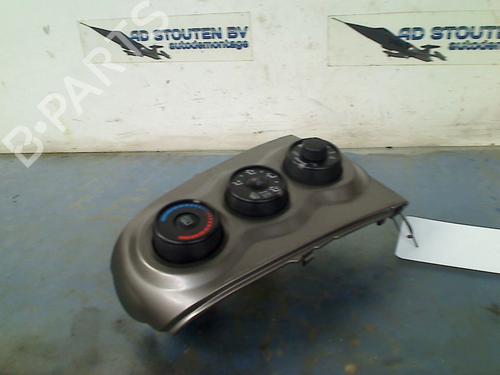 Commande Chauffage TOYOTA YARIS (_P9_) 1.0 VVT-i (KSP90_, KSP90R) (69 hp) 24999299