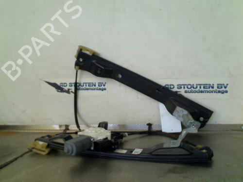 Rudehejsemekanisme Højre foran Rudehejsemekanisme Højre foran FORD FOCUS III 2.0 ST (250 hp) 34056137 34056137