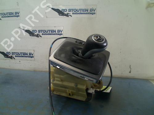 Used Gear lever MERCEDES-BENZ C-CLASS (W204) C 63 AMG (204.077) (457 hp) 13089325