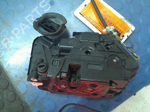 Rear left lock VW GOLF VI (5K1) 2.0 TDI | BP11320851C100 