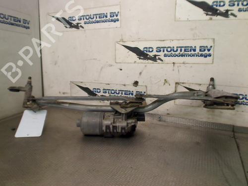 Used Front wipers mechanism AUDI A4 B7 Avant (8ED) 2.0 (130 hp) 30121125