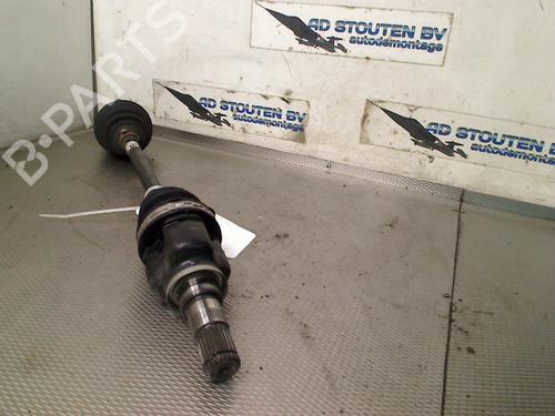 Antriebswelle links vorne TOYOTA AYGO (_B4_) 1.0 VVTi (KGB40) | BP30747728M38