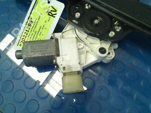 Front right window mechanism BMW 1 (E87) 118 i | BP11324977C23 