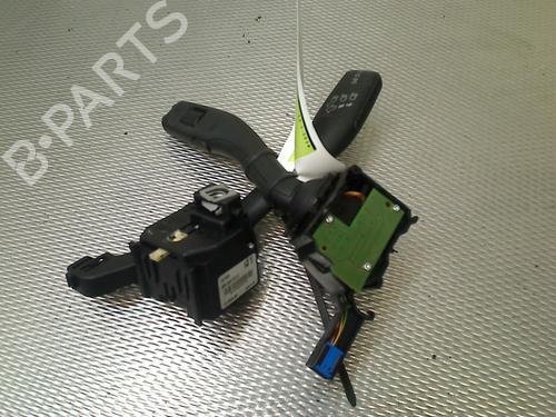 Used Steering column stalk AUDI A3 Sportback (8PA) 2.0 TFSI quattro (200 hp) 32228852