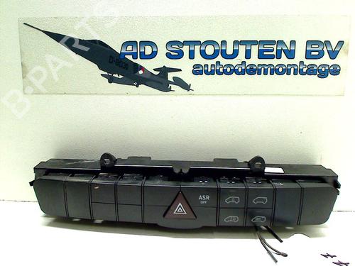 Used Warning switch MERCEDES-BENZ VITO / MIXTO Van (W639) 110 CDI (639.601, 639.603, 639.605) (95 hp) 13123714