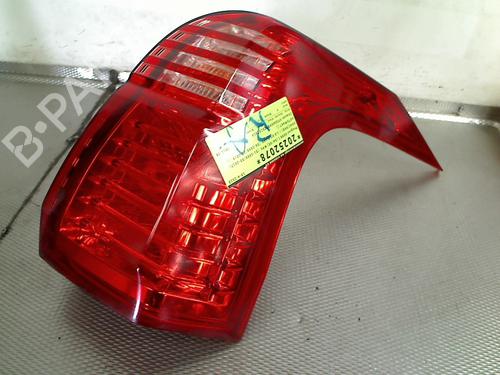 Fanale posteriore destro Fanale posteriore destro 39101987 39101987