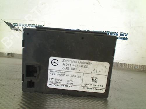 Used Electronic module Electronic module MERCEDES-BENZ CLS (C219) CLS 350 (219.356) (272 hp) 33981824 33981824