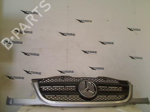 Grilles de calandre MERCEDES-BENZ SPRINTER 3-t Van (B906) 209 CDI (906.611, 906.613) (88 hp) 17977249