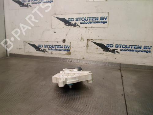 Right rear window motor AUDI Q5 (8RB) 2.0 TFSI quattro | BP30480338E22 