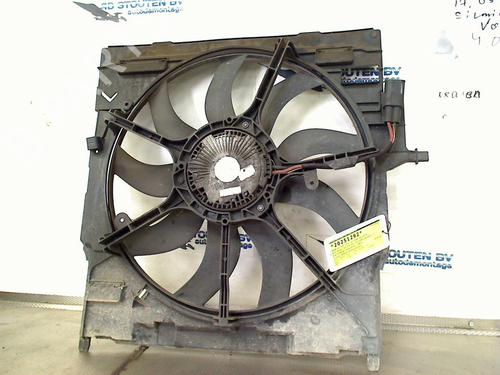 Used Fan BMW X5 (E70) xDrive 35 i (306 hp) 31048860