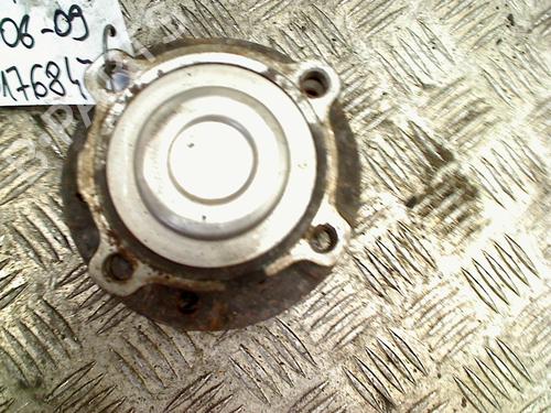 Used Left front steering knuckle BMW 1 (E87) 118 d (122 hp) 13123891