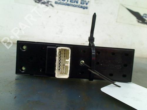 Left front window switch HYUNDAI TUCSON (JM) 2.0 | BP22435415I27 