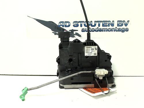 Used Front right lock OPEL CORSA D (S07) 1.4 (L08, L68) (100 hp) 11302502