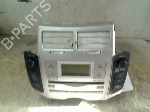 Used Switch TOYOTA YARIS (_P9_) 1.3 VVT-i (SCP90_, SCP90R) (87 hp) 13126193