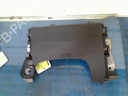 Knæ Airbag Knæ Airbag MITSUBISHI OUTLANDER III (GG_W, GF_W, ZJ, ZL, ZK) Plug-in Hybrid (GG2W) (200 hp) 16736527 16736527