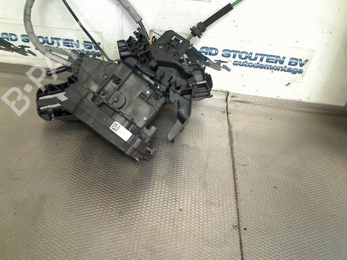 Rear left lock MERCEDES-BENZ C-CLASS (W205) C 350 e (205.047) | BP31263800C100