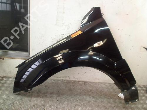 Used Left front fenders KIA SORENTO I (JC) 2.5 CRDi 4WD (140 hp) 11259428