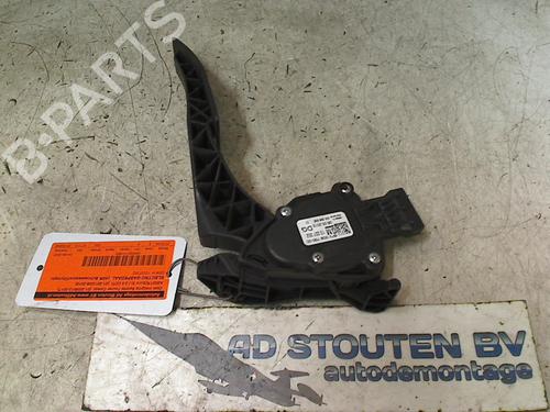 Used Pedal OPEL INSIGNIA A Sports Tourer (G09) 2.0 Biturbo CDTI (35) (195 hp) 13124949