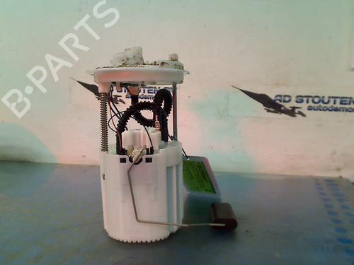 Used Fuel pump OPEL CORSA D (S07) 1.4 (L08, L68) (90 hp) 17612295