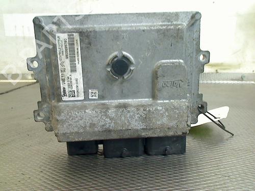 Used Engine control unit (ECU) Engine control unit (ECU) 39561539 39561539