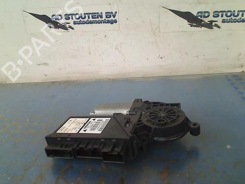 Used Right front window motor Right front window motor 36883330 36883330