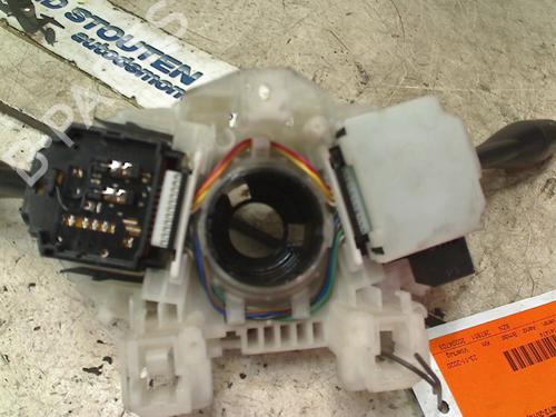 Steering column stalk MITSUBISHI GRANDIS (NA_W) 2.4 MIVEC (NA4W) | BP11315072I23 