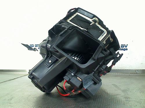 Heater blower motor BMW 5 Touring (F11) 520 d | BP27176627M62 
