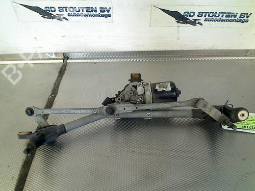 Front wipers mechanism RENAULT MEGANE III Grandtour (KZ0/1) 1.5 dCi (KZ09, KZ0D, KZ1G, KZ29, KZ14, KZ1W, KZ10, KZ1F,... | BP24653229C83 